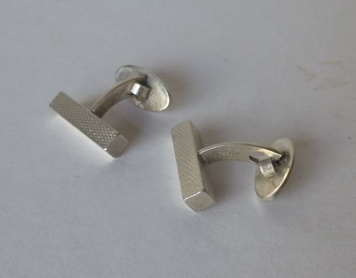 W. Kromar silver bar cufflinks